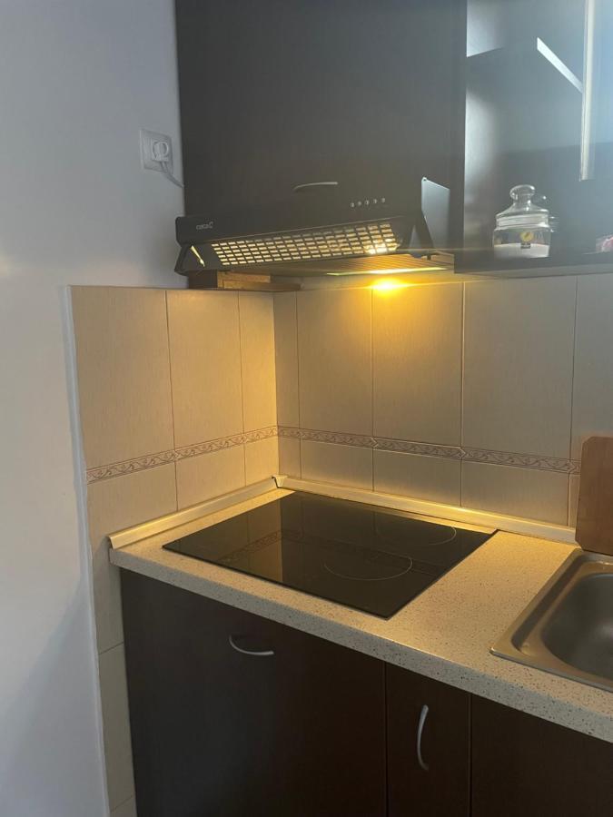 Апартаменты Apartament Relax Кэлимэнешти Экстерьер фото